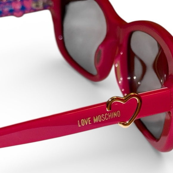 Love Moschino Sunglasses in Fuchsia - Picture 8 of 12